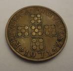 2 pièces de 1 escudo 1971 et 1973  Portugal TTB, Timbres & Monnaies, Monnaies | Europe | Monnaies non-euro, Série, Enlèvement ou Envoi