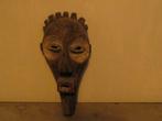 Masque africain RD Congo Mbangami, Enlèvement ou Envoi
