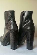 628B* TEXTO sexy boots tricolores (39), Vêtements | Femmes, Autres couleurs, Envoi, Texto, Neuf