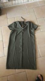 Prachtig kleedje villa joy maat medium, Kleding | Dames, Jurken, Ophalen of Verzenden, Zo goed als nieuw