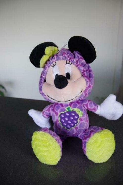 Minnie in een fruit romper, Kinderen en Baby's, Speelgoed | Knuffels en Pluche, Nieuw, Ophalen of Verzenden