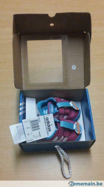 Basket Adidas neuves pour bébé, Enfants & Bébés, Vêtements de bébé | Chaussures & Chaussettes, Neuf, Fille, Enlèvement ou Envoi