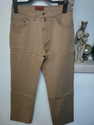 Heel mooie heren broek van Pierre Cardin, Kleding | Heren, Ophalen of Verzenden, Zo goed als nieuw