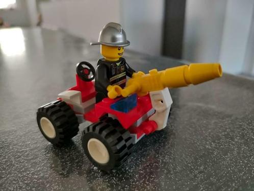 Lego 30010 - City - Fire - Chief (2010), Enfants & Bébés, Jouets | Duplo & Lego, Utilisé, Lego, Ensemble complet, Enlèvement ou Envoi