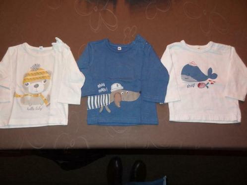 Pakketje 2 leuke longsleeves (maat 62), Kinderen en Baby's, Babykleding | Maat 62, Zo goed als nieuw, Jongetje, Shirtje of Longsleeve