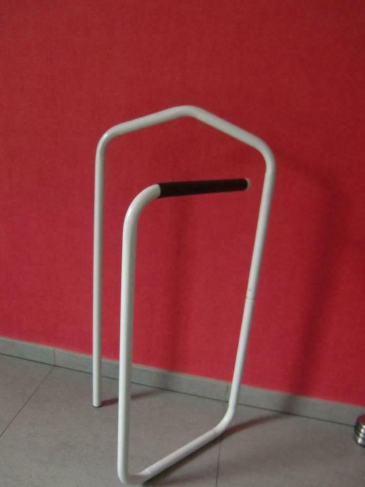 KLEERHANGER KAPSTOK RENAULT, Huis en Inrichting, Woonaccessoires | Kapstokken, Gebruikt, Staande kapstok, Minder dan 100 cm, Metaal