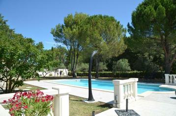 Provence vakantie Ventoux, villa met zwembad, 4 slaapk.  8 p