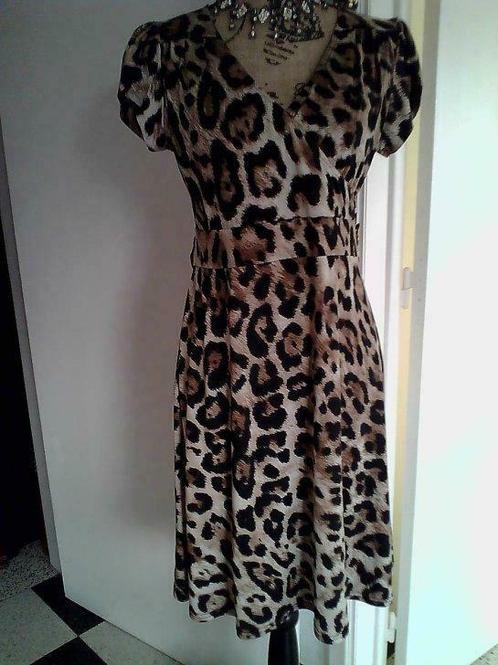 Leuke jurk "FiFilles de Paris" luipaard/panterprint  NIEUW!, Kleding | Dames, Jurken, Nieuw, Maat 38/40 (M), Ophalen of Verzenden