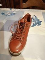 50 €. Dozo maat 42 schoenen., Overige kleuren, Sportschoenen, Nieuw, Dozo