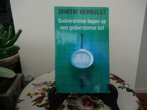 Godverdomse dagen op een godverdomse bol, Boeken, Literatuur, Zo goed als nieuw, België, Ophalen of Verzenden