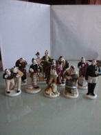 Neuf figurines/héroïnes russes  porcelaine  par N. Gogol 53s, Antiquités & Art, Envoi