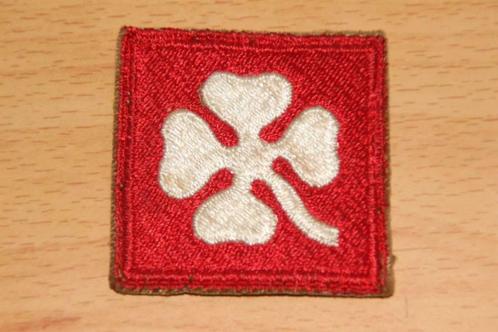 us ww2 "Patch 4Th Army" (origineel), Verzamelen, Militaria | Tweede Wereldoorlog, Landmacht, Embleem of Badge, Verzenden
