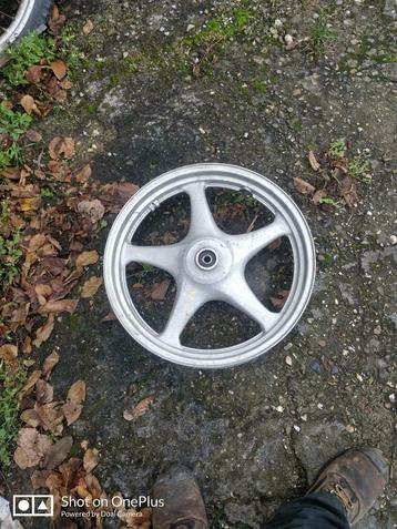 Roue avant Suzuki vx800, Enlèvement ou Envoi