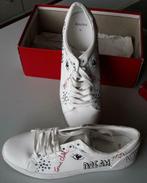 Basket pour dame, Kleding | Dames, Wit, Zo goed als nieuw, Sneakers, Bershka