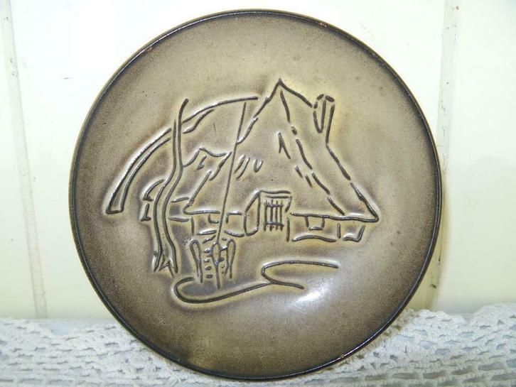 Antiek wandbord Boerderij FA. P. Groen Venlo Keramiek 1950, Antiek en Kunst, Antiek | Keramiek en Aardewerk, Ophalen of Verzenden