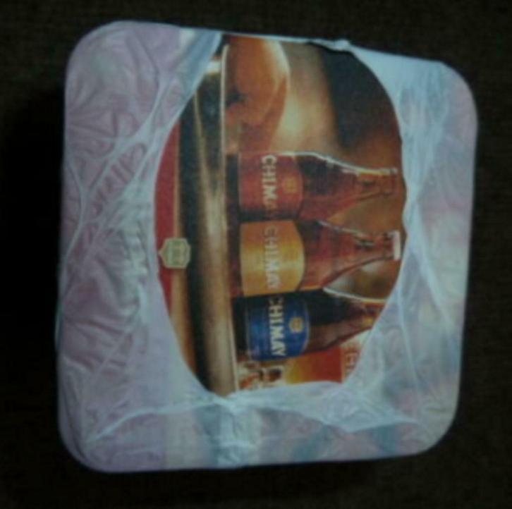 nieuw pak bier viltjes CHIMAY TRAPPIST " 3 flesjes + glas ", Verzamelen, Biermerken, Nieuw, Viltje(s), Overige merken, Ophalen of Verzenden