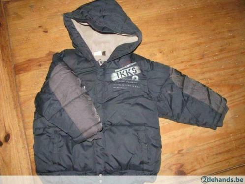 Winterjassen IKKS (maat 86), Kinderen en Baby's, Babykleding | Maat 86, Gebruikt, Jongetje, Jasje, Ophalen of Verzenden