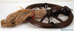 Vintage Karrenwiel luchter met vlas als paardenstaart, Antiek en Kunst, Antiek | Meubels | Stoelen en Sofa's