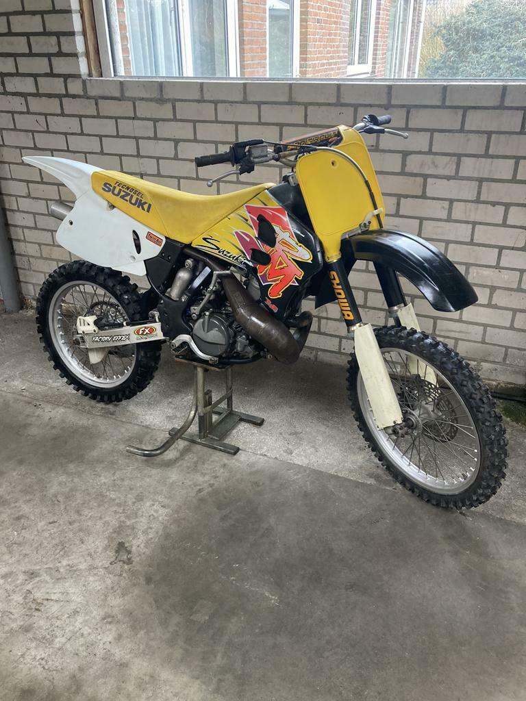 ② Suzuki rm 250 1995 — Motoren | Suzuki — 2dehands