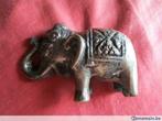éléphant en bronze