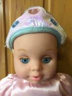 Mattel pop 2003 , op 3x AAA batterijen, in goede staat, Kinderen en Baby's, Ophalen of Verzenden, Zo goed als nieuw, Babypop