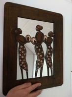 Houten kader met houten figuren en spiegel, Enlèvement ou Envoi