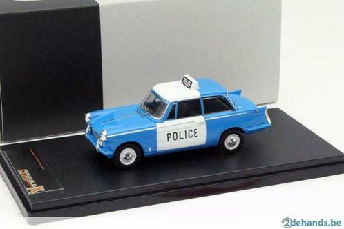 1:43 Premium X Triumph Herald Saloon British Police 1962, Hobby & Loisirs créatifs, Modélisme | Voitures & Véhicules, Neuf, Voiture
