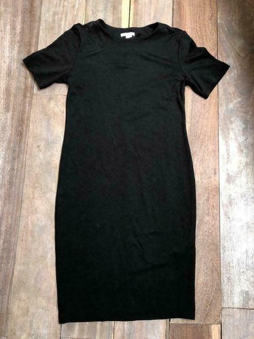 Lange zwarte jurk met korte mouwen maat M korte mouw, Kleding | Dames, Jurken, Gedragen, Maat 38/40 (M), Zwart, Onder de knie