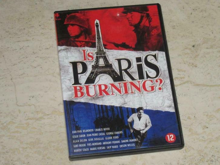 Is Paris Burning met Jean Paul belmondo, Cd's en Dvd's, Dvd's | Actie, Zo goed als nieuw, Actie, Vanaf 12 jaar, Ophalen of Verzenden