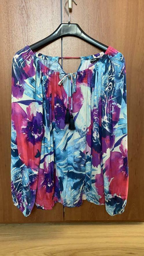 Blouse dames Desigual, maat L, nooit gedragen., Kleding | Dames, Blouses en Tunieken, Nieuw, Maat 42/44 (L), Ophalen of Verzenden