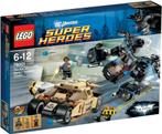 LEGO Super Heroes 76001 BATMAN vs. Bane Tumbler Chase