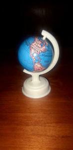 Ancien petit globe de poupée, Enlèvement ou Envoi, Utilisé, Maison de poupées