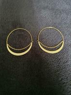 Goudkleurige creolen in edelstaal, Handtassen en Accessoires, Oorbellen, Ophalen of Verzenden, Nieuw, Goud, Hangers