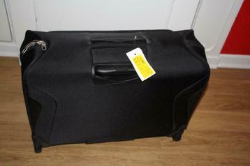 Zwarte valies, Handtassen en Accessoires, Tassen | Reistassen en Weekendtassen, Ophalen, Uitschuifbare handgreep, 30 cm of meer