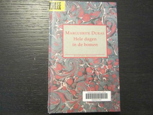 Hele dagen in de bomen  (Marguerite Duras), Boeken, Literatuur, Gelezen, Nederland, Ophalen of Verzenden