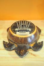 Karimba en forme de tortue ou guitare
