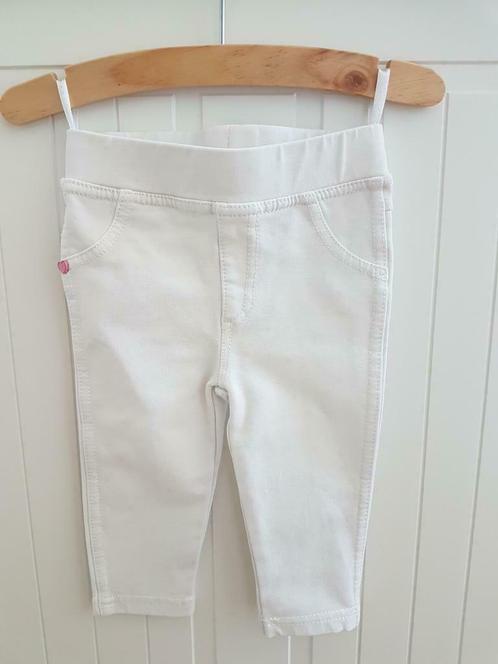 Witte baby legging - Zeeman - maat 68 - meisje, Enfants & Bébés, Vêtements de bébé | Taille 68, Utilisé, Fille, Pantalon, Enlèvement ou Envoi