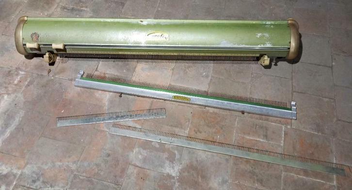 Machine à tricoter vintage LANOFIX Negri Milano, Hobby & Loisirs créatifs, Tricot & Crochet, Utilisé, Tricot, Enlèvement ou Envoi