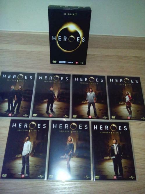 Heroes Seizoen 1, CD & DVD, DVD | TV & Séries télévisées, Science-Fiction et Fantasy, Coffret, À partir de 12 ans, Enlèvement ou Envoi