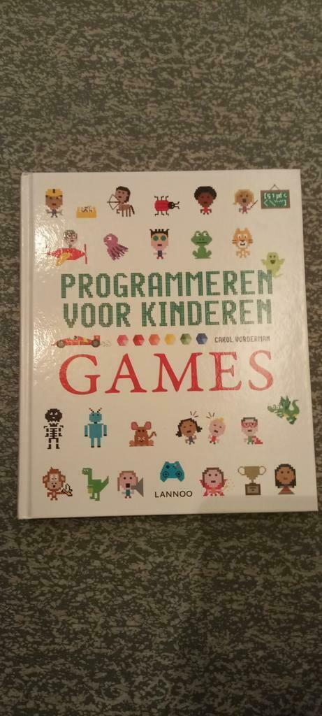 Carol Vorderman - Games programmeren met Scratch, Boeken, Kinderboeken | Jeugd | onder 10 jaar, Nieuw, Non-fictie, Ophalen of Verzenden
