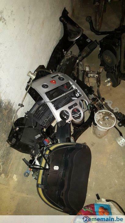 Pièces Renault Mégane break 1.5 dci, Autos : Pièces & Accessoires, Autres pièces automobiles, Renault, Utilisé, Enlèvement