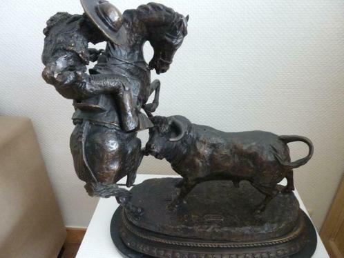 bronzen beeld stier met stierenvechter op paard, Antiquités & Art, Art | Sculptures & Bois, Enlèvement