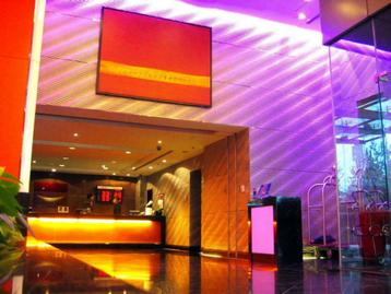 BriteQ LD LED Bar 12TC 25 Graden 12x3W RGB muurverlichting beschikbaar voor biedingen
