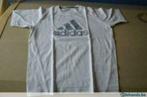 T-shirt Adidas blanc, taille 140, Comme neuf, Garçon ou Fille, Chemise ou À manches longues, Enlèvement ou Envoi