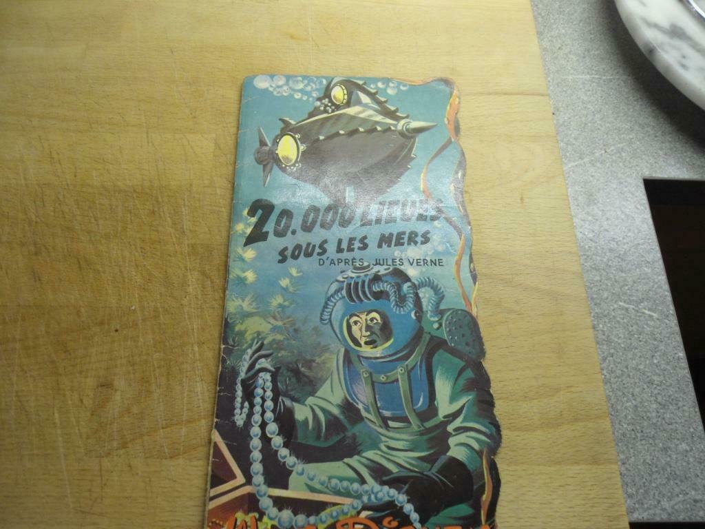 Ancien petit livret Jules Verne 200000 lieux sous les mers T, Enlèvement ou Envoi, Comme neuf, Fiction général