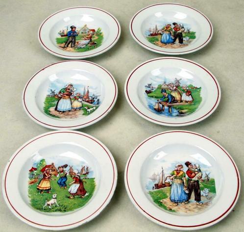 Moulin des Loups: Set porceleine Borden, Antiek en Kunst, Curiosa en Brocante, Ophalen of Verzenden