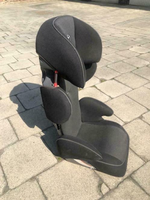 ② Autostoeltje (2 identieke exemplaren), merk BMW — Autostoeltjes 2dehands