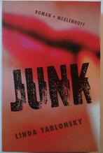 "Junk" van Linda Yablonsky, Livres, Comme neuf, Linda Yablonsky, Enlèvement ou Envoi, Amérique