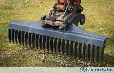 Hark egalisatiehark rooihark terreinhark minigravers €395, Articles professionnels, Machines & Construction | Grues & Excavatrices