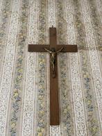 Jezus aan kruis hout, Enlèvement ou Envoi